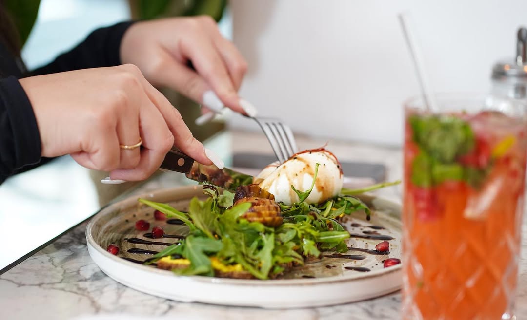 Frühstück & Kaffee im Café mit Atmosphäre Hamburg