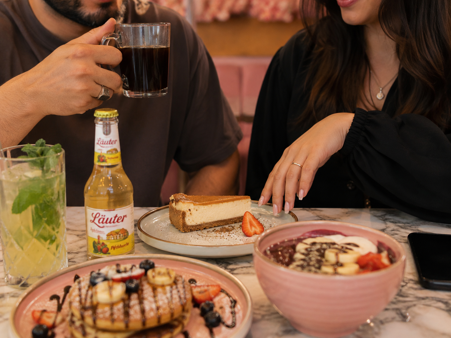 Archive Blog 1 Archive Sommerbrunch in Wilhelmsburg: Draußen sitzen, frisch genießen und den Tag leicht starten